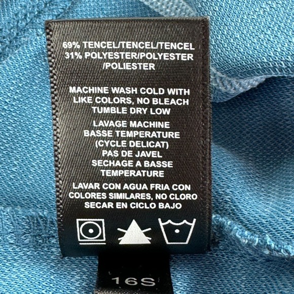 Kuhl Women's Full Zip Hooded Sweatshirt Size M Blue Pockets Long Sleeve Outdoors - Picture 6 of 9